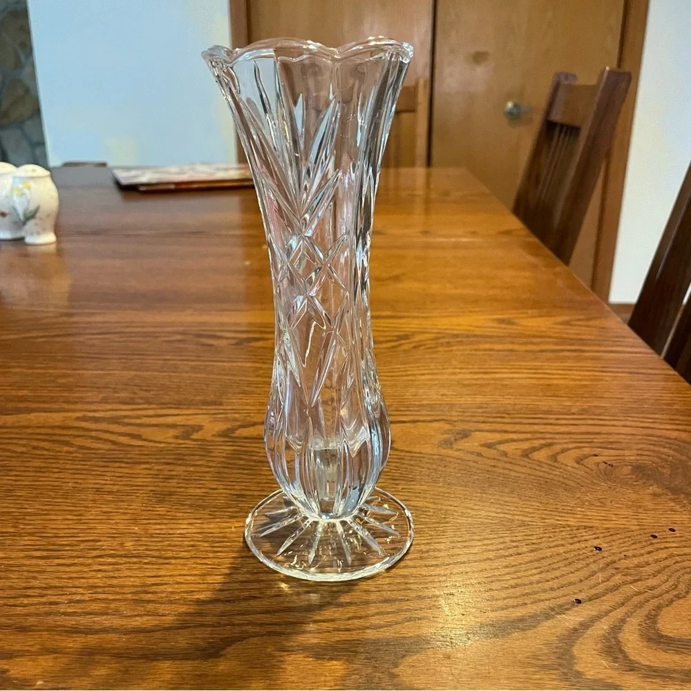 8” Footed Crystal Vase